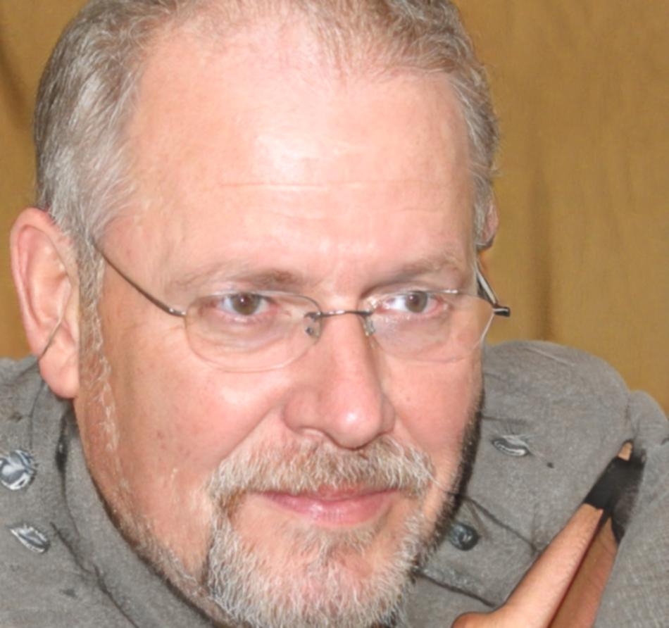 Portrait de Marc Dubois, Directeur Financier